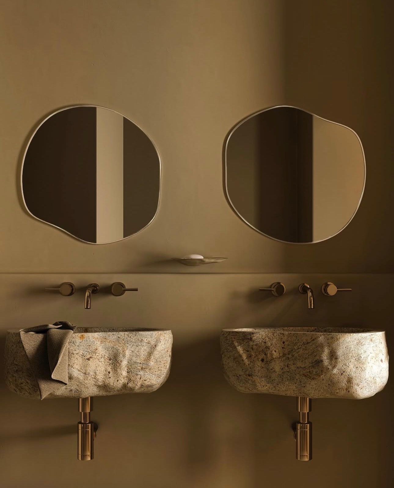 Orus mirror