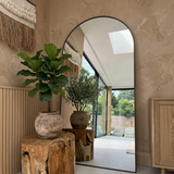 Emelia mirror